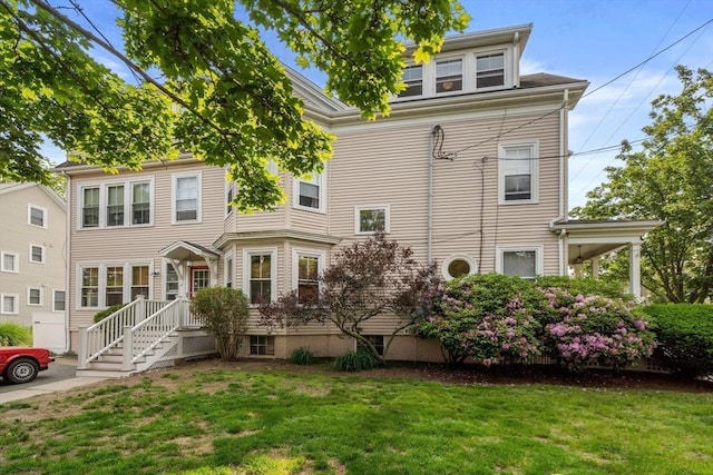 35 Ocean Ave Unit 3, Salem, MA 01970 - view of front of home with a front lawn