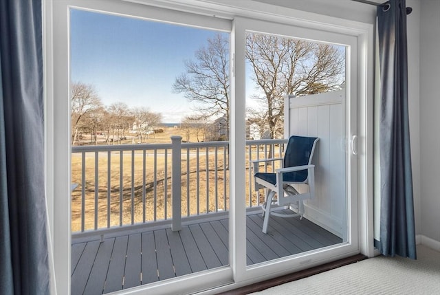 11 Fairway Dr Unit Oceanview, Plymouth, MA 02360 - entryway with a healthy amount of sunlight and baseboards