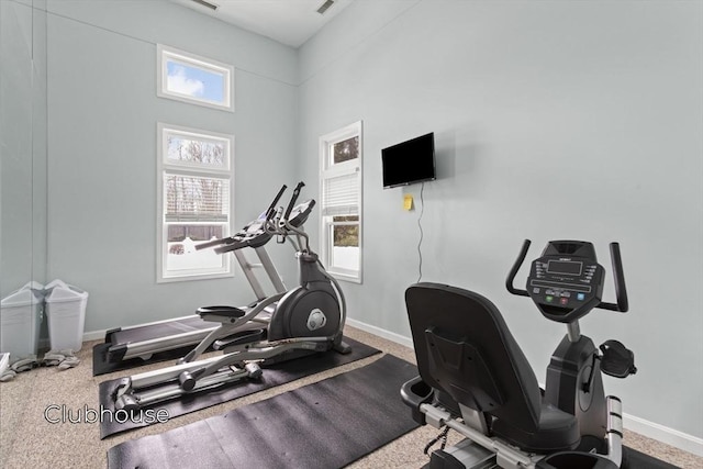 exercise room with baseboards