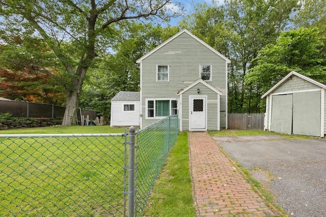 8 Stones Corner Rd, Berlin, MA 01503 - traditional home with a storage unit