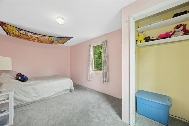 8 Stones Corner Rd, Berlin, MA 01503 - bedroom with carpet floors