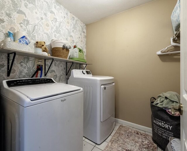 357 Ledge Rd, Seekonk, MA 02771 - laundry area with laundry area, light tile patterned floors, baseboards, and independent washer and dryer