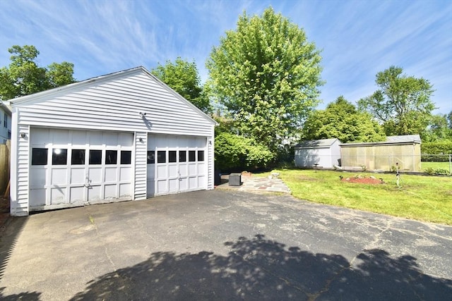 98 Osborne Ter, Springfield, MA 01104 - view of detached garage