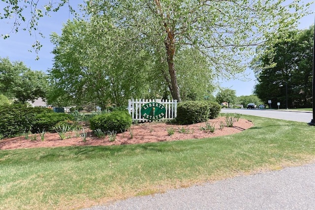 1 Washington Ct Unit 1, Uxbridge, MA 01569 - view of community sign