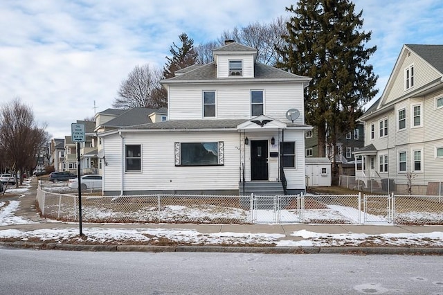 view of front property