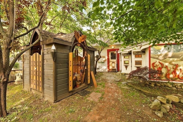 100 Center St, Dennis, MA 02660 - view of outbuilding