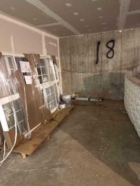 305 Pine St Unit 18, Lowell, MA 01851 - view of below grade area