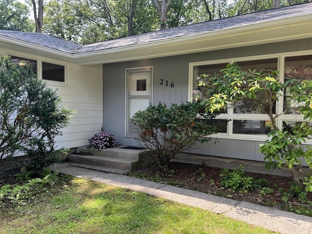 216 Bel Air Dr, Longmeadow, MA 01106 - entrance to property with roof with shingles