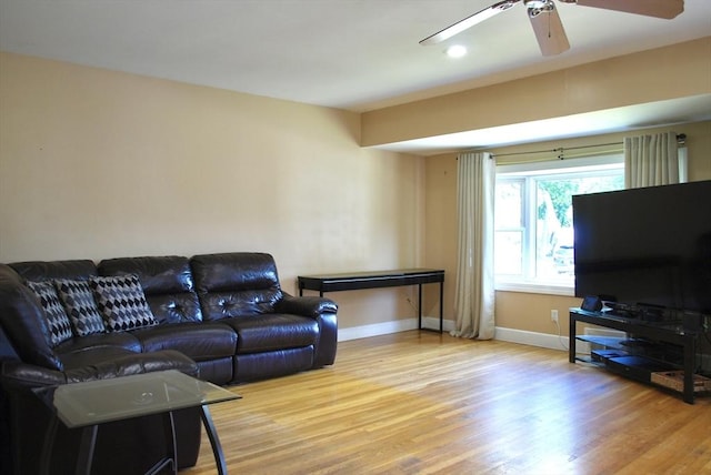 5 Leedburg St, Chelmsford, MA 01863 - living area with wood finished floors, a ceiling fan, and recessed lighting