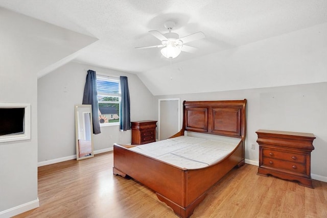 122 Brookside Cir, Springfield, MA 01129 - bedroom with lofted ceiling, light wood-type flooring, and ceiling fan