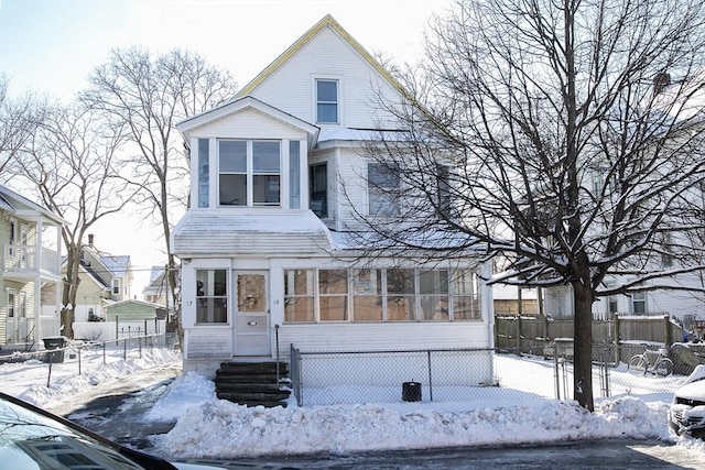 view of front of home