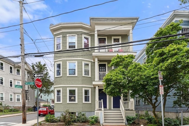 111 Williams St Unit 1, Boston, MA 02130 - townhome / multi-family property featuring a balcony