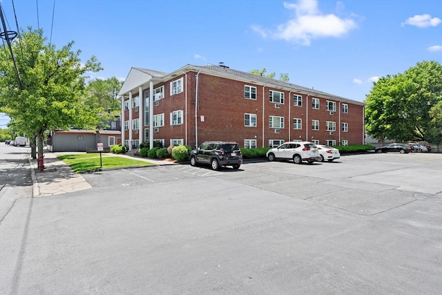 924 Main St Unit 14, Woburn, MA 01801 - view of uncovered parking lot