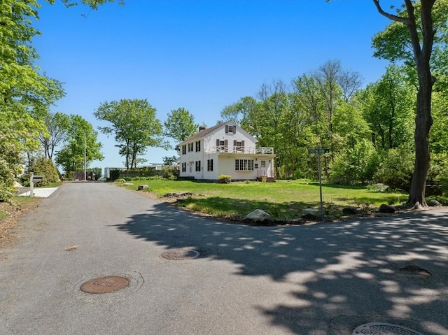 43 Pleasant St, Nahant, MA 01908