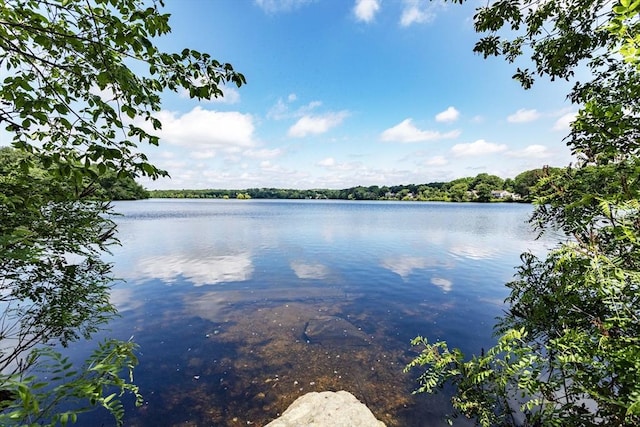 108 Arlington Rd, Woburn, MA 01801 - water view