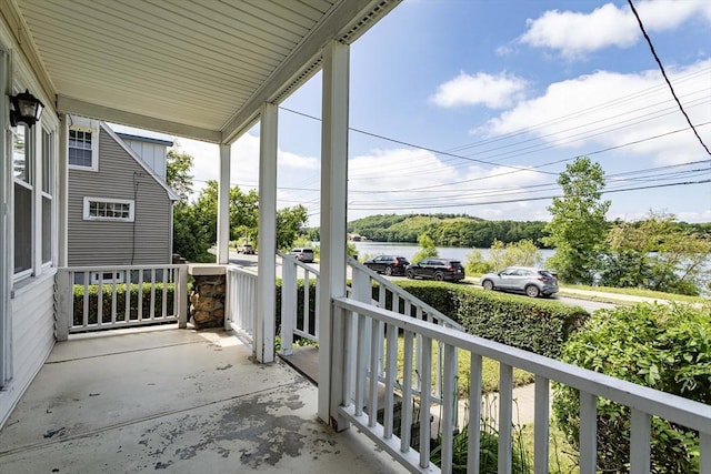 108 Arlington Rd, Woburn, MA 01801 - view of covered porch