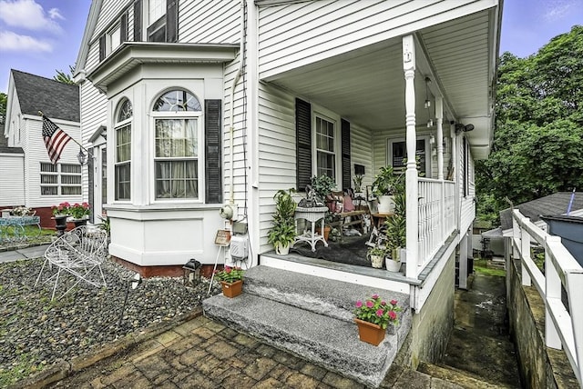 7 Mount Dustin Ave, Haverhill, MA 01832 - view of side of property featuring covered porch