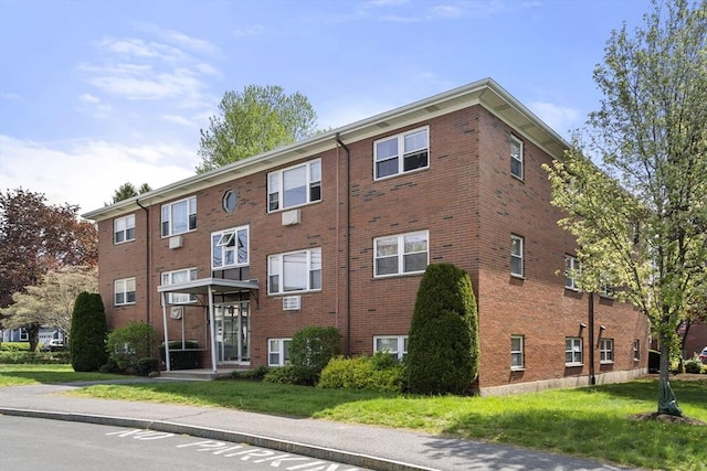 51 Warren St Unit 2-2, Waltham, MA 02453 - view of property
