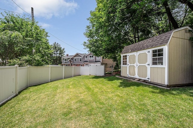 10 Shea Cir, Burlington, MA 01803 - view of yard featuring a shed