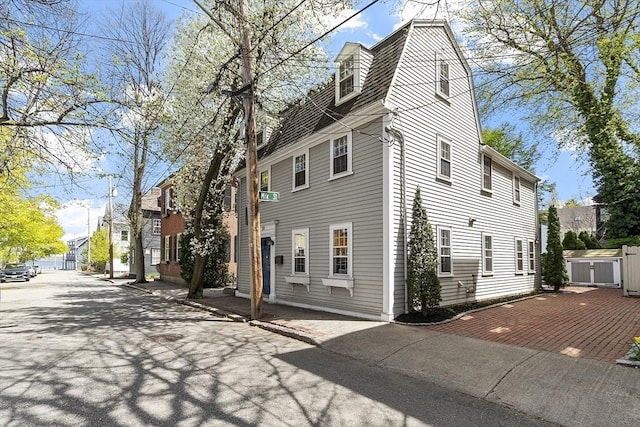 20 Andrew St, Salem, MA 01970 - exterior space featuring fence