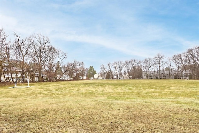 46 Ashford Unit 14, Methuen, MA 01844 - view of green lawn