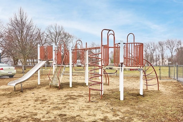 46 Ashford Unit 14, Methuen, MA 01844 - view of communal playground