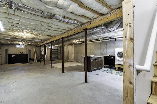 1 Lois Ln, Townsend, MA 01469 - unfinished basement featuring washer / clothes dryer