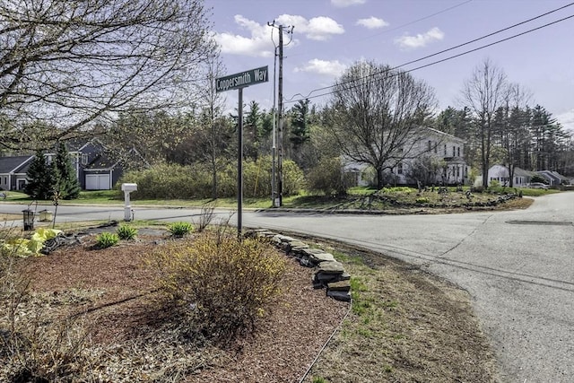 1 Lois Ln, Townsend, MA 01469 - view of street