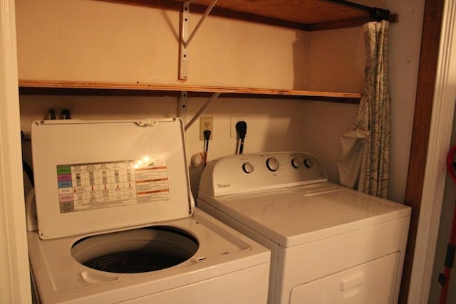 139 Wellman Ave Unit 139, Chelmsford, MA 01863 - laundry room with washer and dryer