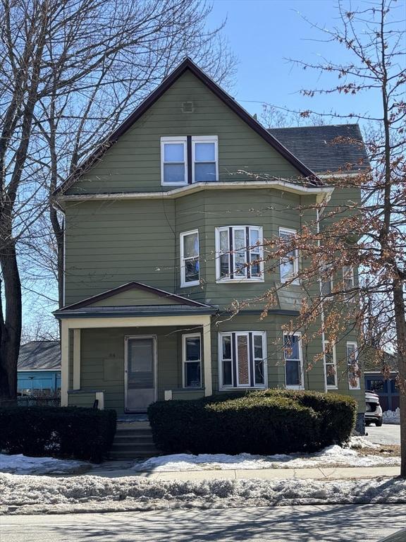 view of front of house featuring covered porch