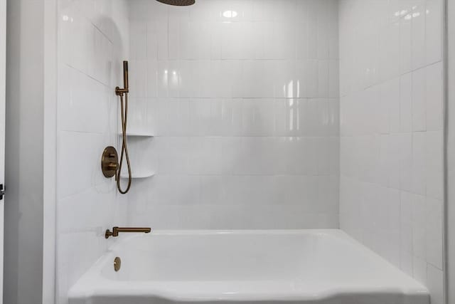 bathroom featuring shower / bathtub combination