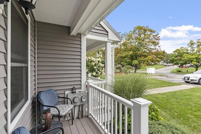 127 Bayberry Hill Ln Unit 127, Leominster, MA 01453 - view of covered porch