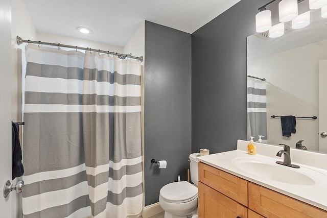 1818 Main St Unit 307, Holden, MA 01522 - full bath with toilet, vanity, and a shower with curtain