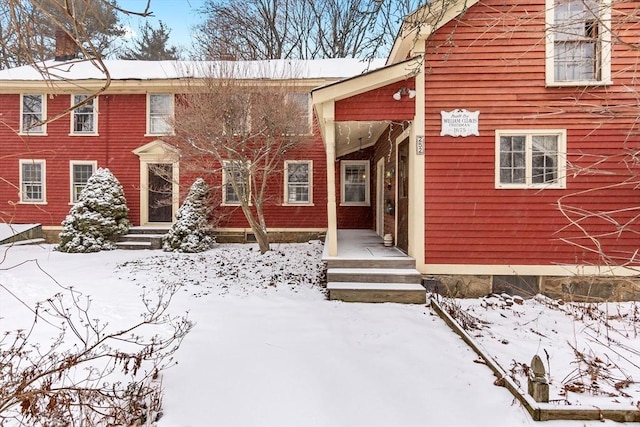 view of front of home