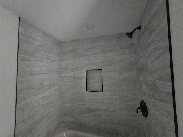 9 Swan St Unit 1, Beverly, MA 01915 - view of full bath