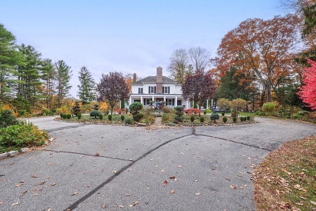 view of front of house