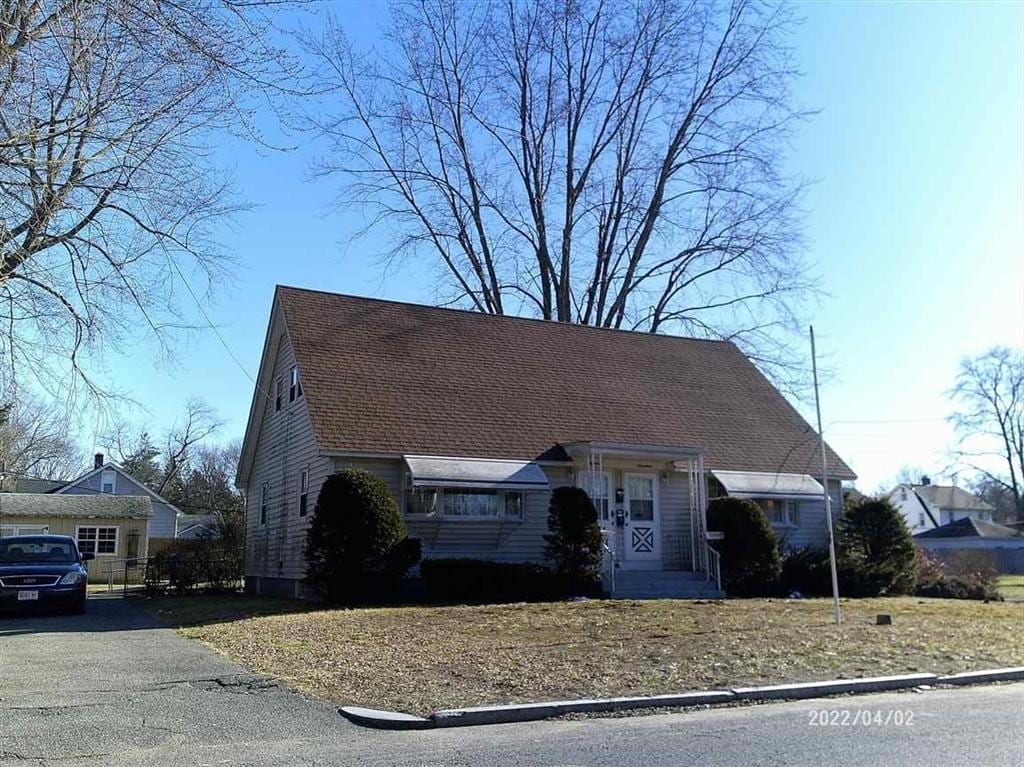 view of cape cod-style house