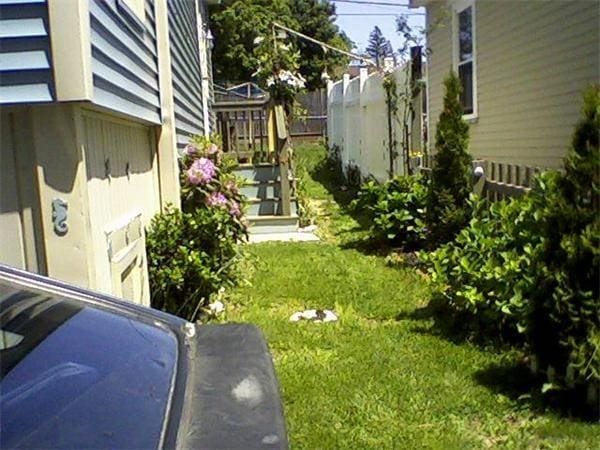 view of yard featuring fence
