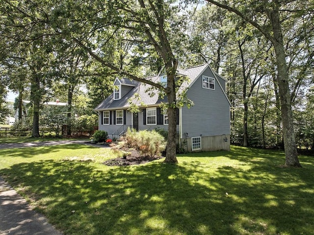 22 Dean St, Hudson, MA 01749 - new england style home featuring a front yard