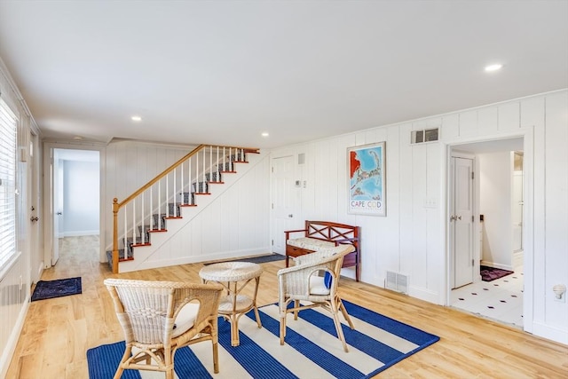 dining room with light hardwood / wood-style floors