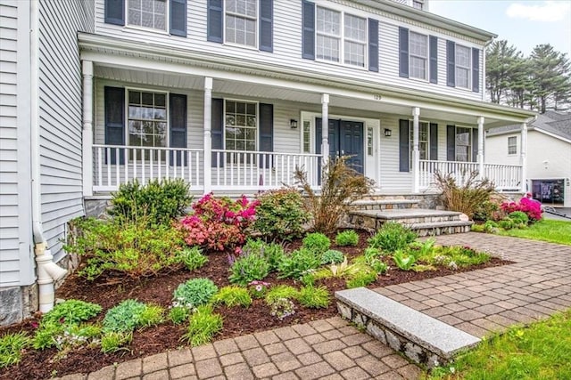 view of front of home with covered porch