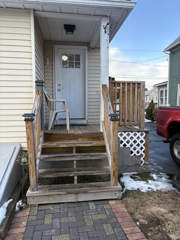 view of property entrance