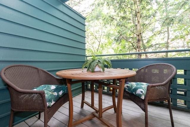1175 Chestnut St Unit 33, Newton, MA 02464 - view of balcony
