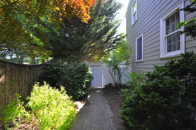 3 Cornet Stetson, Rockland, MA 02370 - view of yard