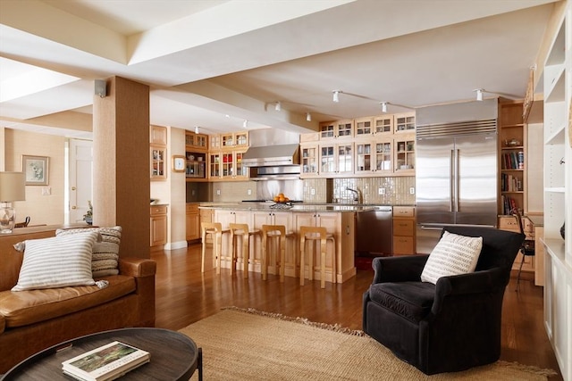 172 Beacon St Unit 4, Boston, MA 02116 - living room featuring dark wood finished floors