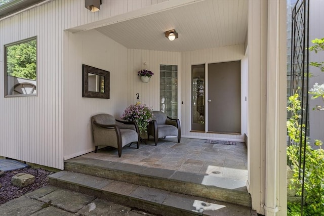 17 Juniper Ln, Framingham, MA 01701 - view of doorway to property