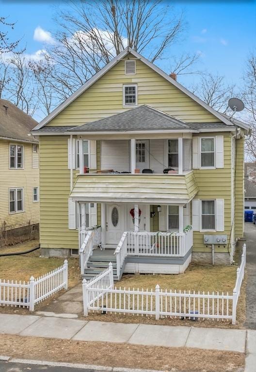 view of front of house featuring covered porch