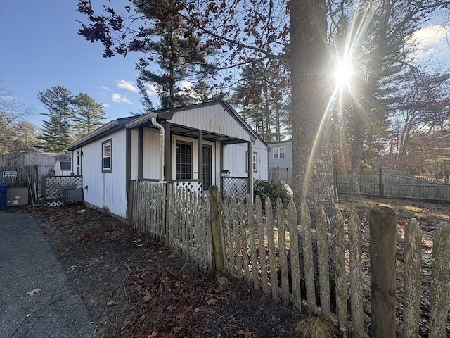 view of front of property with a porch