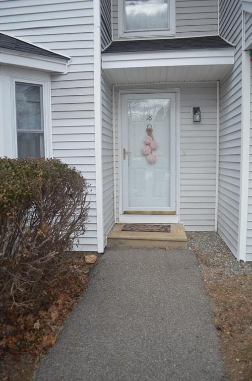 view of entrance to property