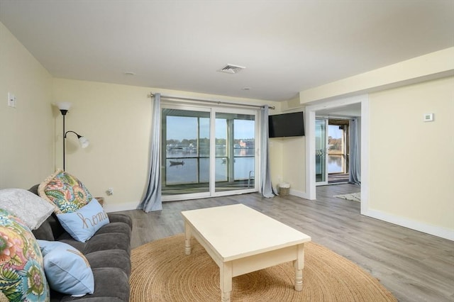 5 Oak Hill Rd, Wareham, MA 02571 - living area featuring light wood-style flooring and baseboards